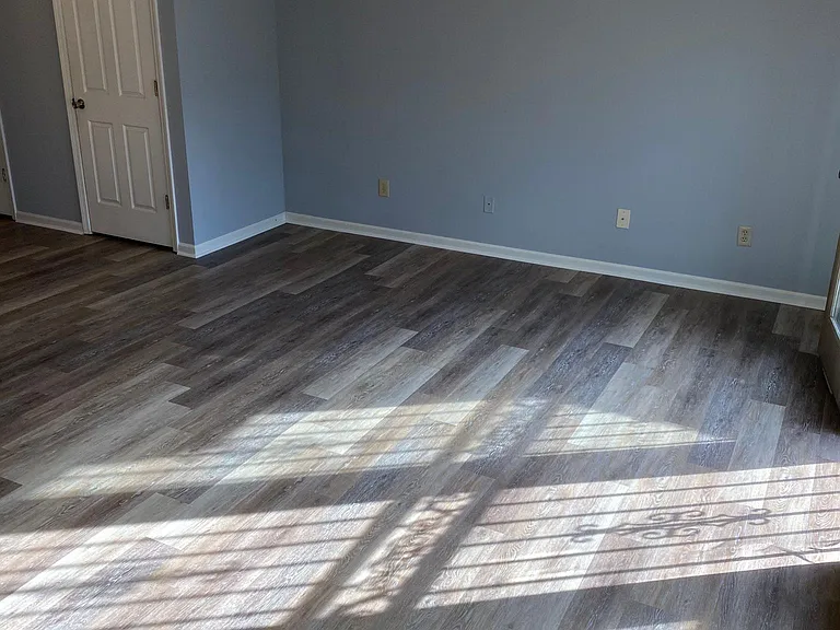 This townhome is 1320 square feet, which is very large for a 2 BR! 
Both bedrooms are HUGE and have their own baths. All new flooring and paint throughout.