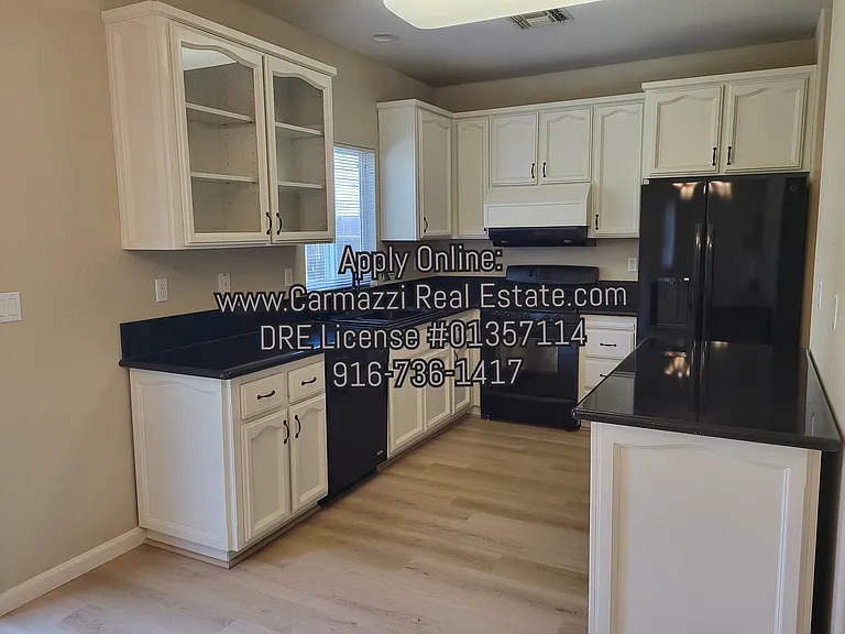 1626 Loon Lake St — Photo 10