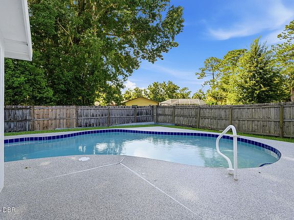 5th image of 1366 Ana Maria Cir