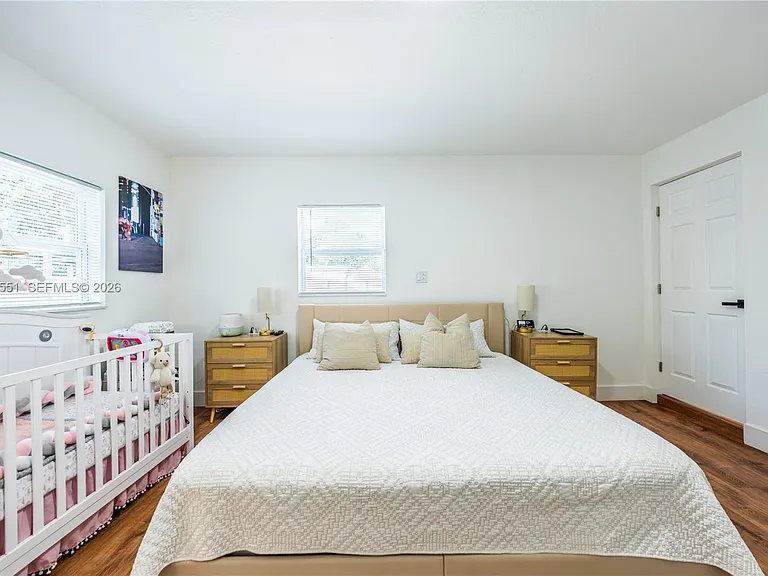 10050 SW 171st St — Photo 14