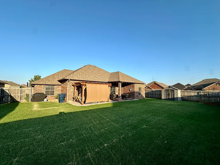 4821 Limestone Dr — Photo 4