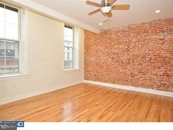 5th image of 205 Bridge St APT 1
