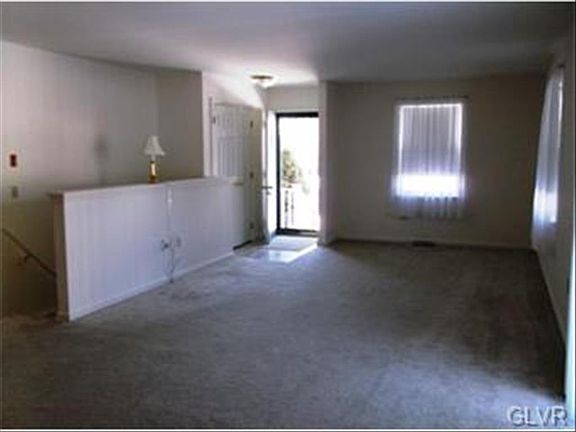 3rd image of 1820 Chianti Pl