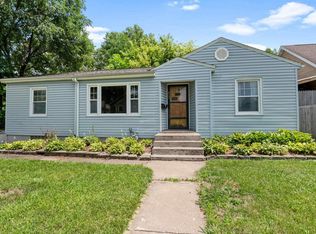 1820 31st St, Moline, IL 61265