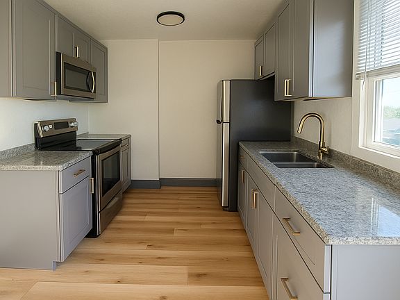 5th image of 3705 College Ave #3805-D