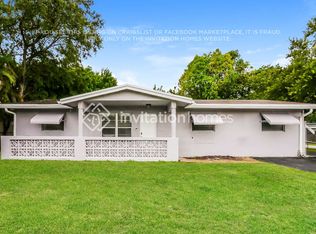 6460 Grant Ct, Hollywood, FL 33024