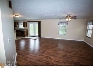3640 Charlton Ives Dr, Lilburn, GA 30047