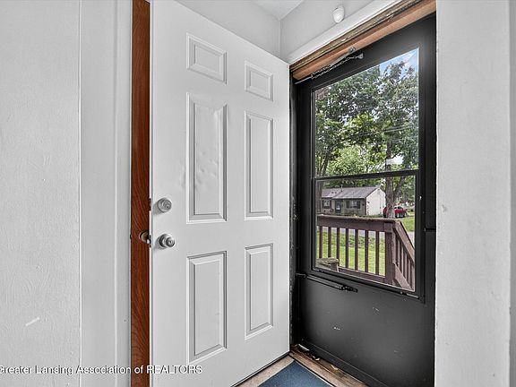 5th image of 2212 Auburn Ave