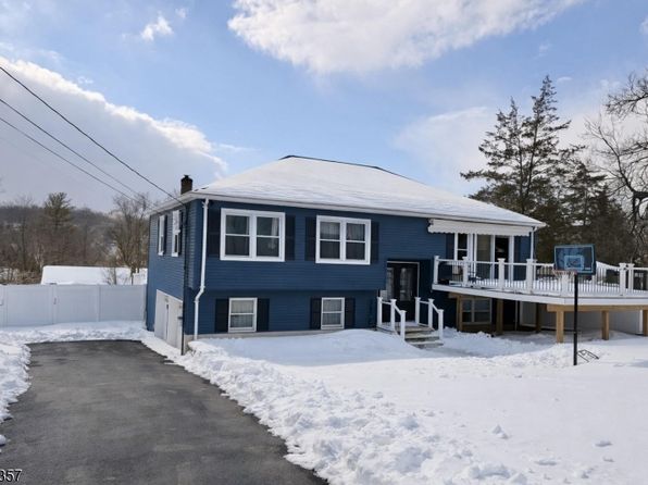 1016 Washington Valley Rd