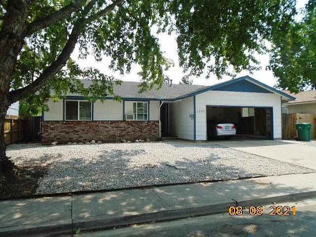 1st image of 3069 Meadowlands Dr