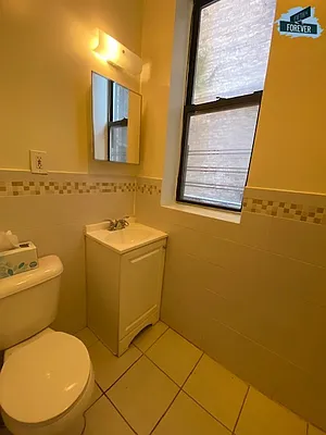 Rented by Fifth & Forever LLC | media 28