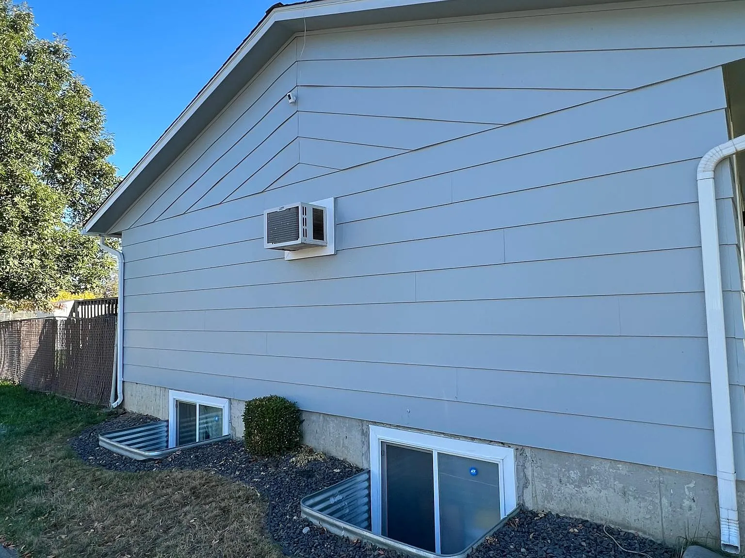 403 S Ferrall St — Photo 2