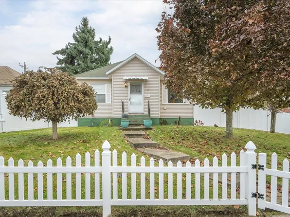 104 E Hoffman Ave, Spokane, WA 99207