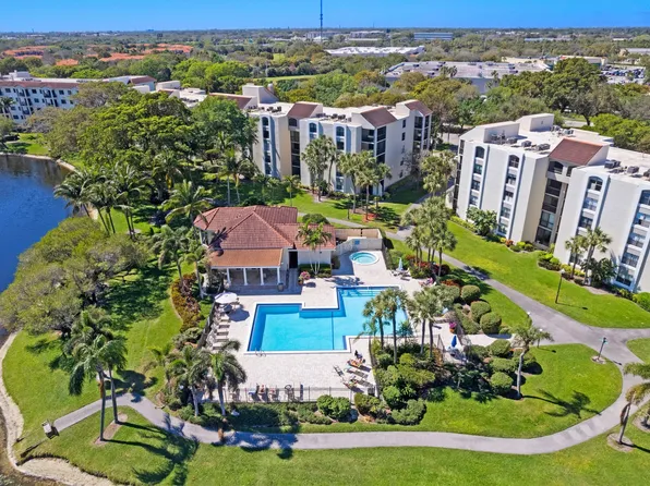 820 Lavers Cir APT G403, Delray Beach, FL 33444