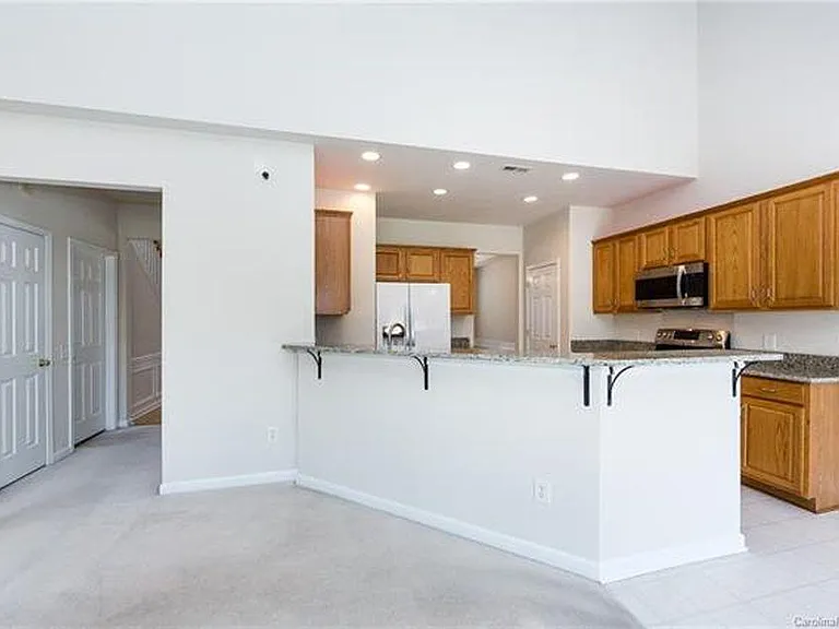 8609 Society St — Photo 6