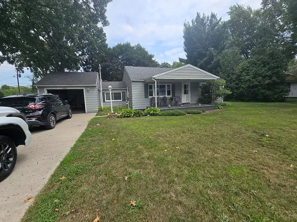54994 4th Ave, Elkhart, IN 46516