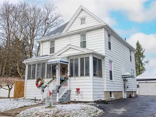 38 Pearl St, Batavia, NY 14020