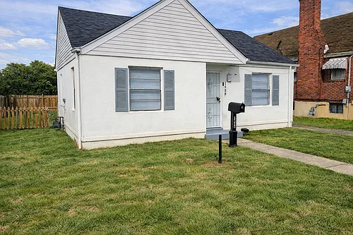 1438 Lillian Ave Photo 1