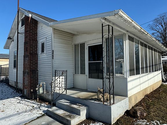 4th image of 145 Cumberland Ave