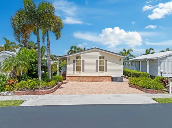 2058 Fly Caster Point #2058, Naples, FL 34120