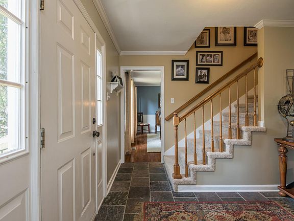 4th image of 10116 Lonely Oak Ln