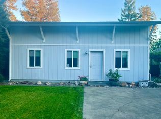 494 Benjamins Rd, Santa Rosa, CA 95409