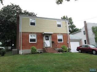 467 Kinderkamack Rd, River Edge, NJ 07661