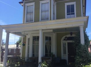 11 W Park Ave #A, Savannah, GA 31401