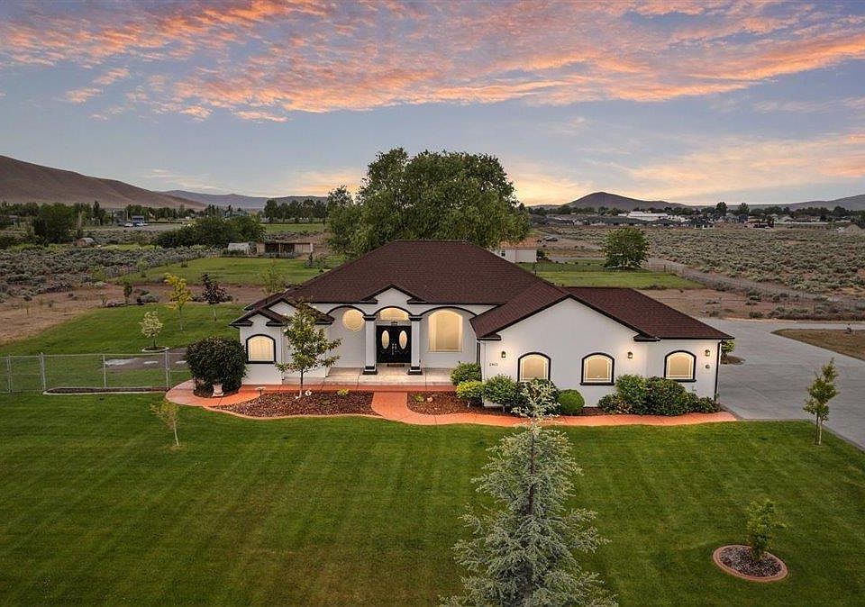 2811 S 38th Ave, West Richland, WA 99353 Zillow