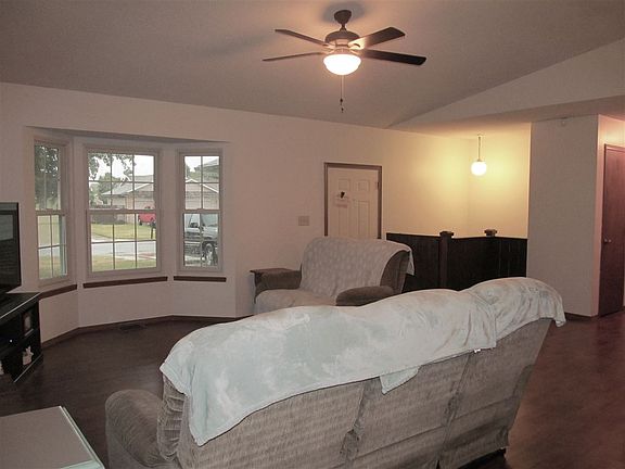 3rd image of 5356 S Stoneborough Ct