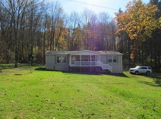 1816 Georgetown Rd, Sandy Lake, PA 16145