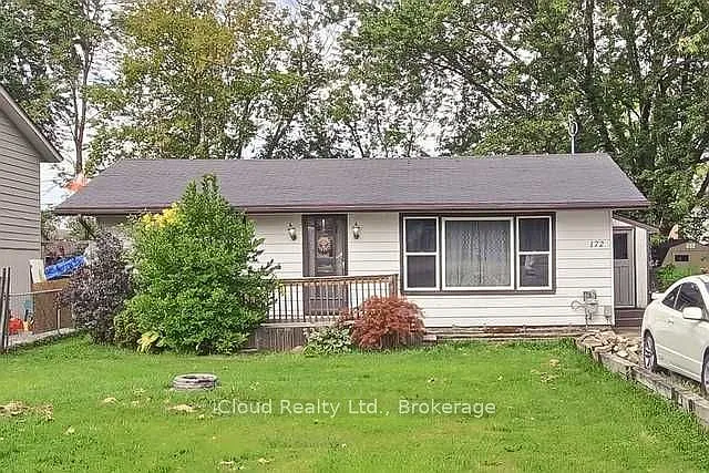 172 Silas Blvd