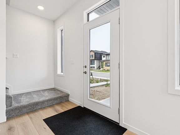 5th image of 303 32nd St NW