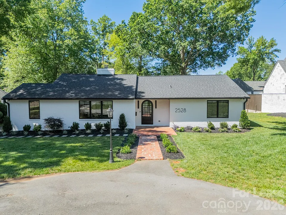 2528 Providence Rd