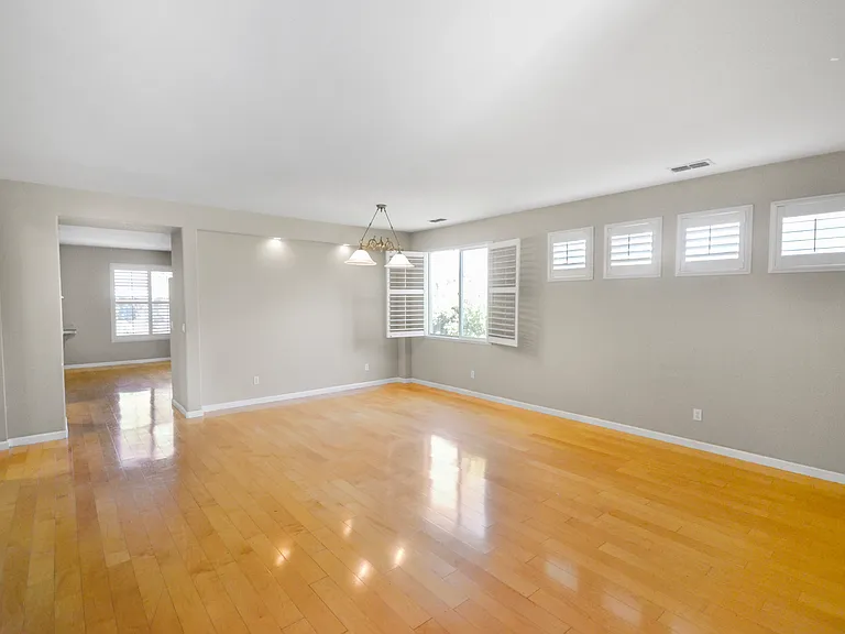 3737 Pintail Dr — Photo 9