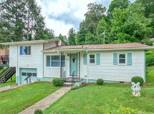 117 Babb St, Waynesville, NC 28786