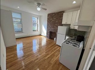 57 Clinton St APT 3B, New York, NY 10002