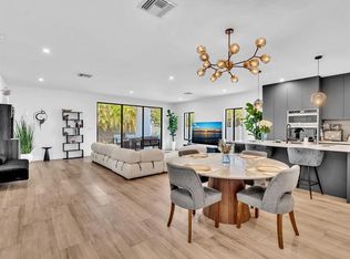 913 NE 15th St, Fort Lauderdale, FL 33304