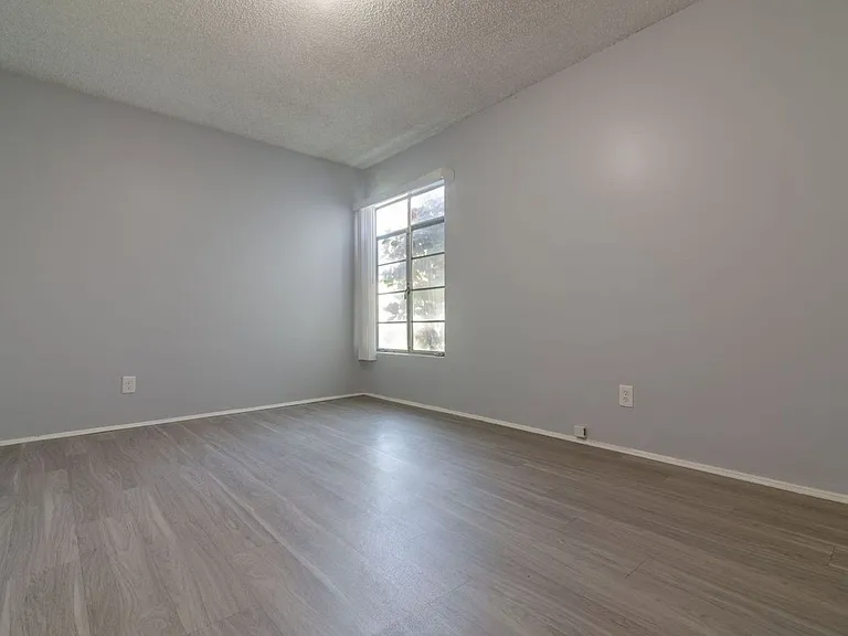 3868 Potomac Ave #6A — Photo 9