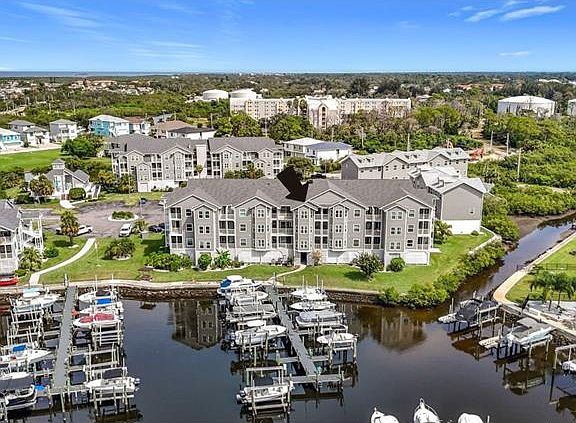4th image of 5722 BISCAYNE COURT #304