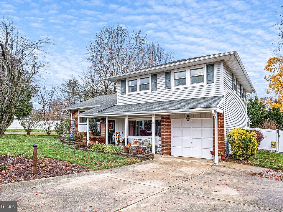 25 Phoenix Ave, Newark, DE 19702 Zillow