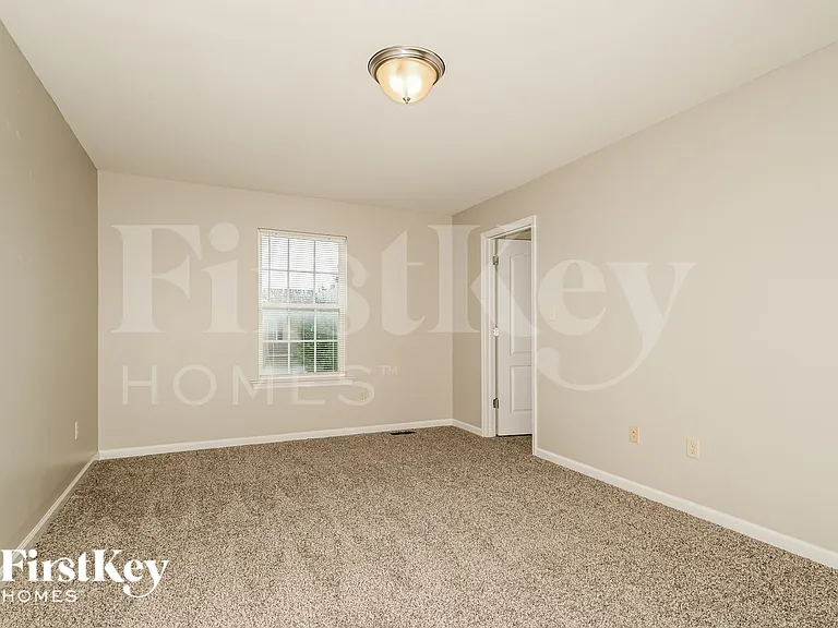 230 Cimarron Ridge Xing — Photo 16
