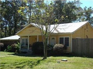 1826 Dupard St, Mandeville, LA 70448