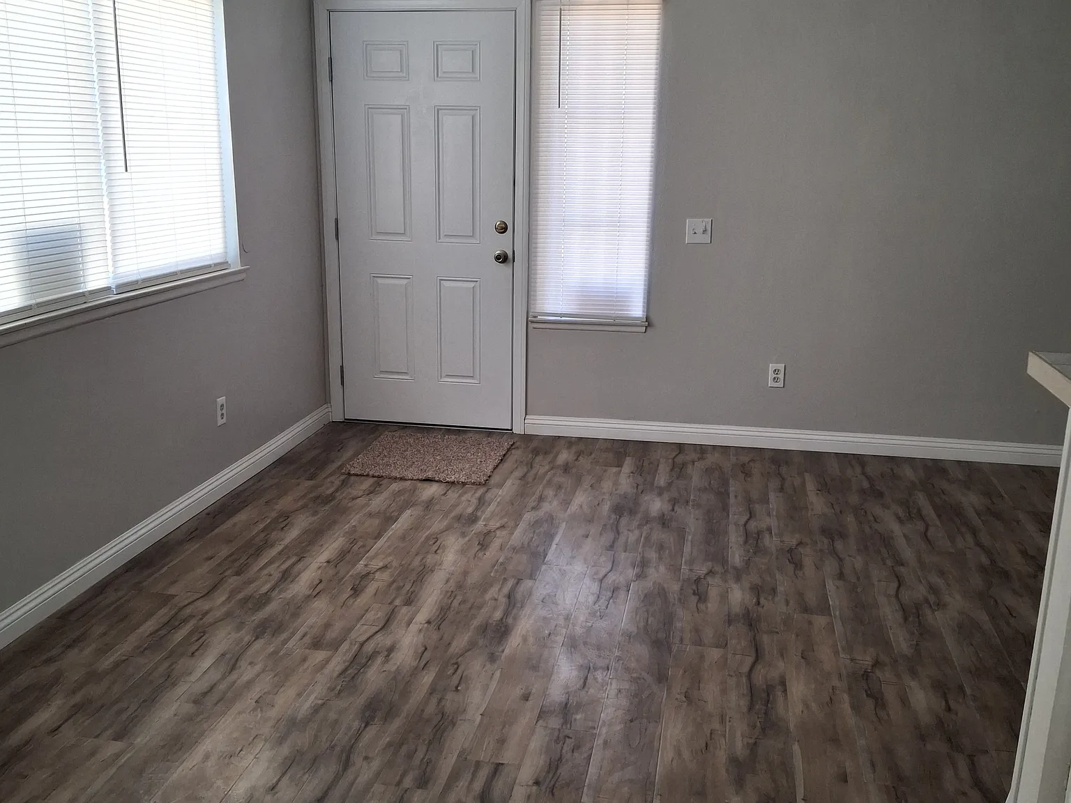 3408 20th St — Photo 3