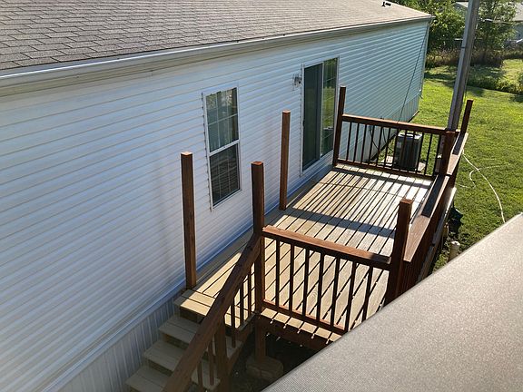 3rd image of 109 Speer Dr