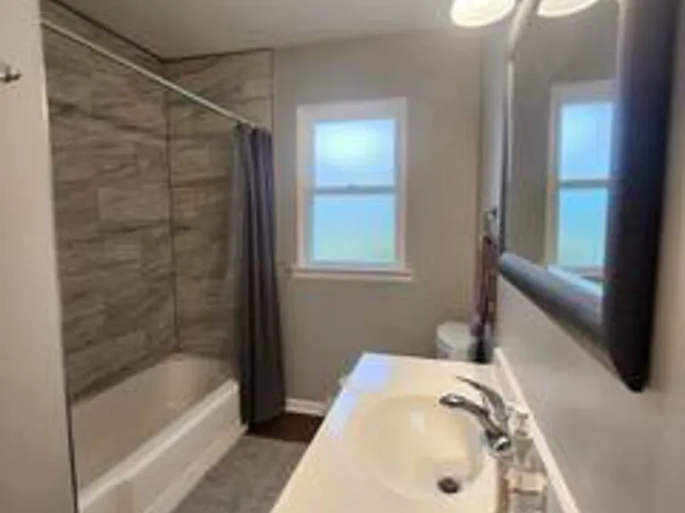 Sycamore Dr — Photo 12
