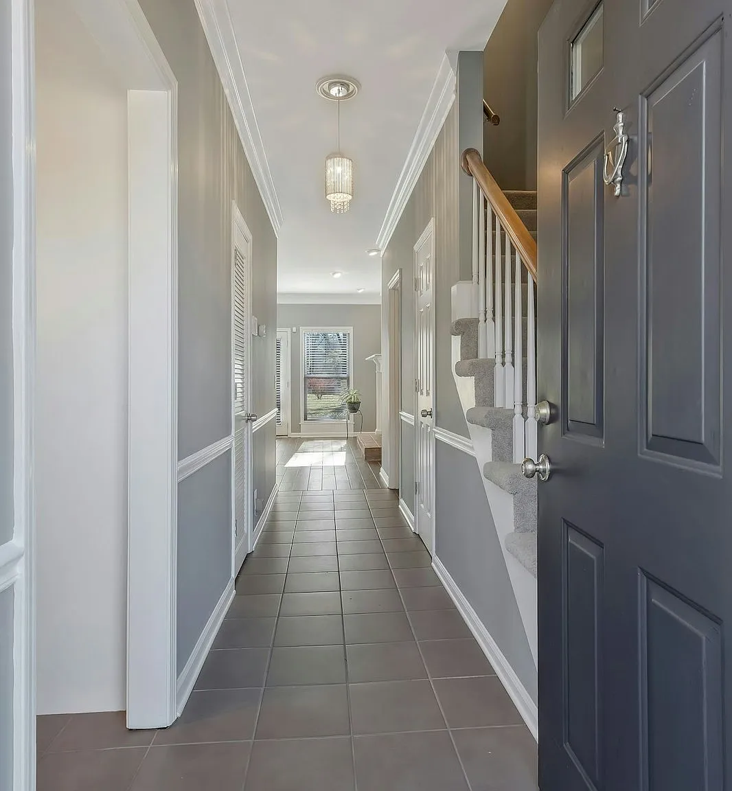 1005 Glendale Lane — Photo 4