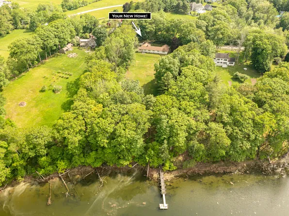 90 Southside Road, York, ME 03909