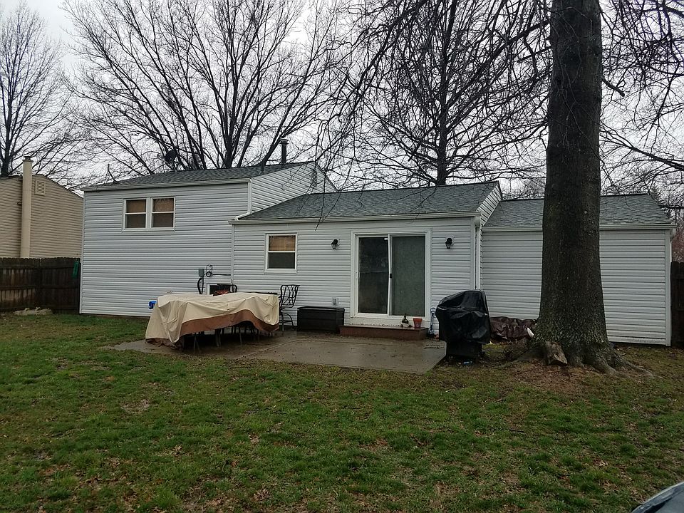 2nd image of 904 Kenner Dr