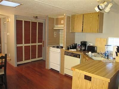 2nd image of 1113 Calle Nueva Vis